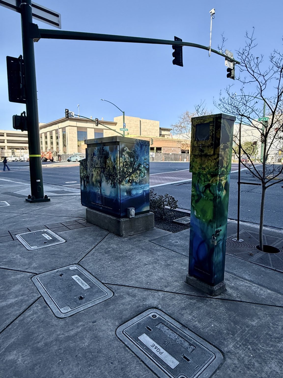 Gallery 3 - 
