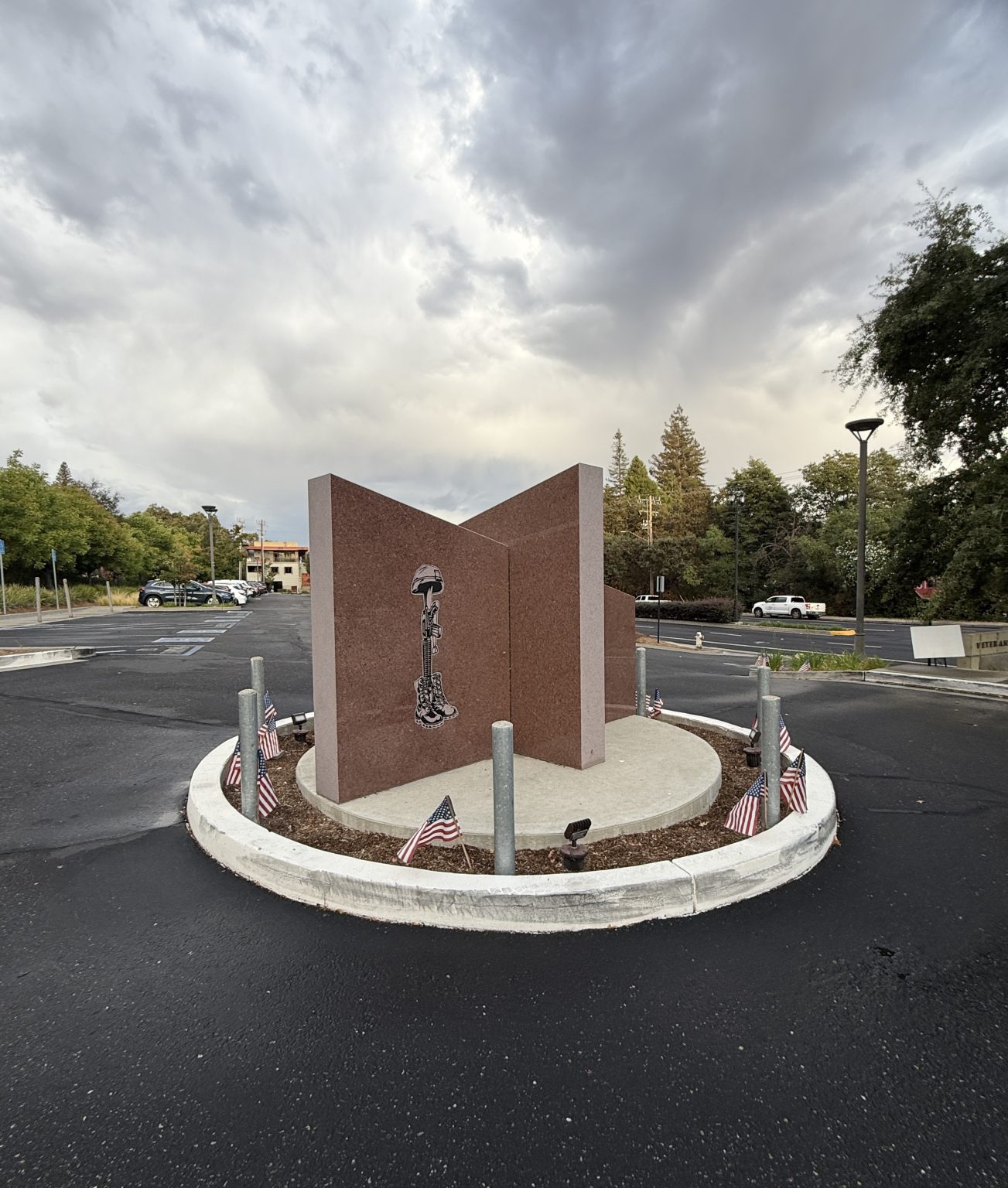 Gallery 3 - Lafayette War Memorial